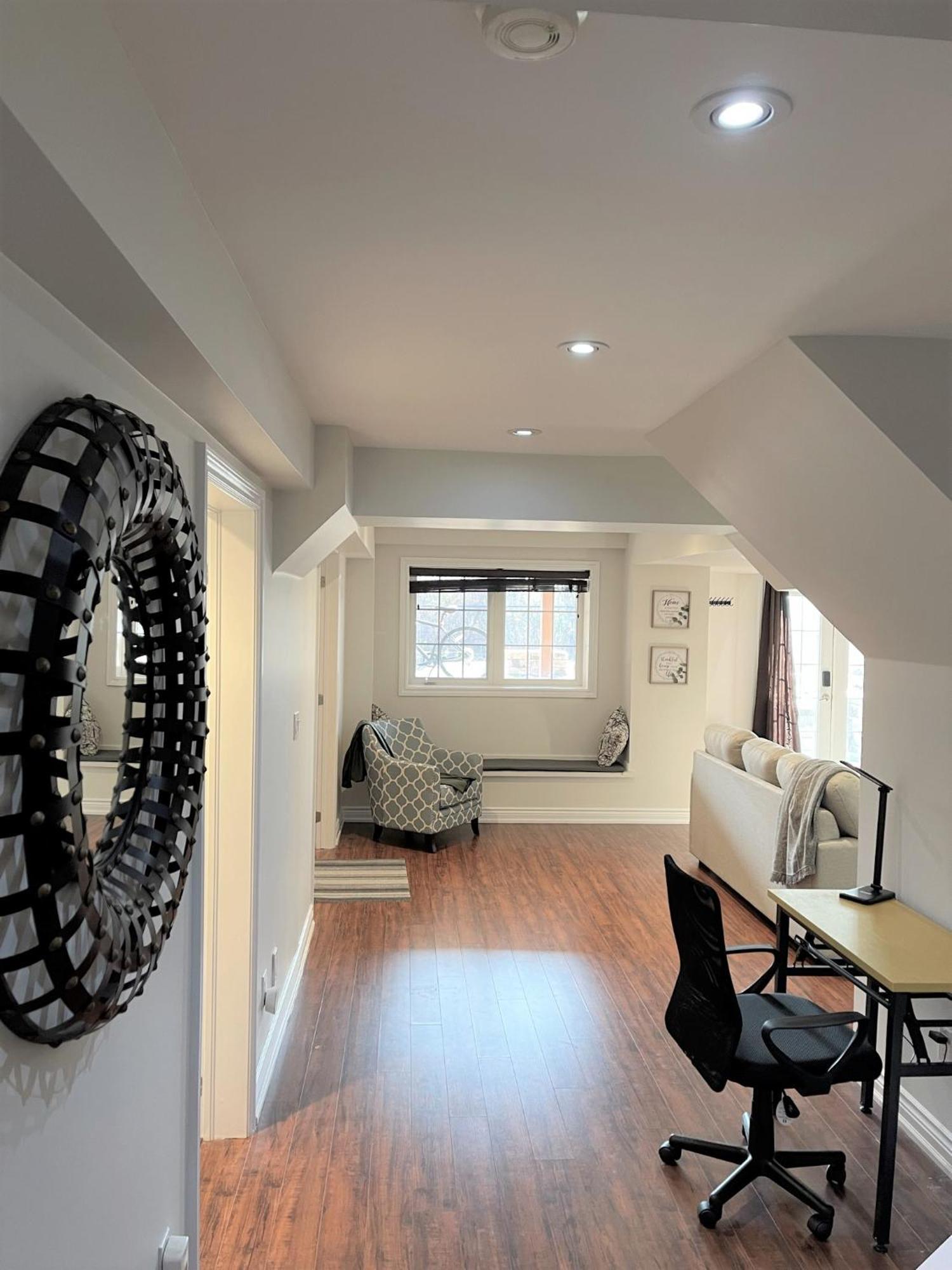 Cozy Lovely Ravine Facing Suite. Mississauga Ngoại thất bức ảnh